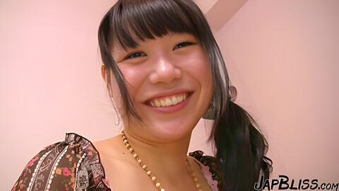 Japans Discontented University Student 18+